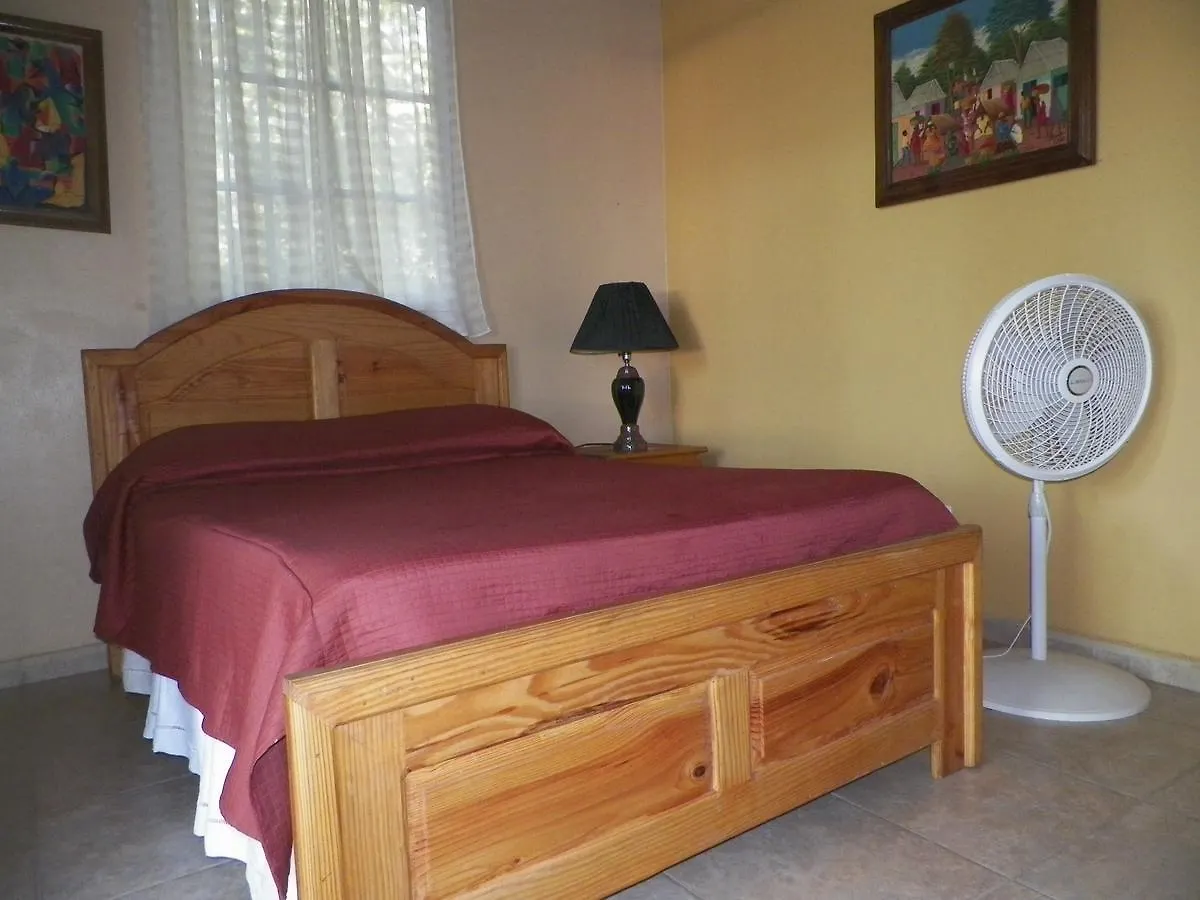 Bungalow Hotel Lakou Breda Cap-Haitien