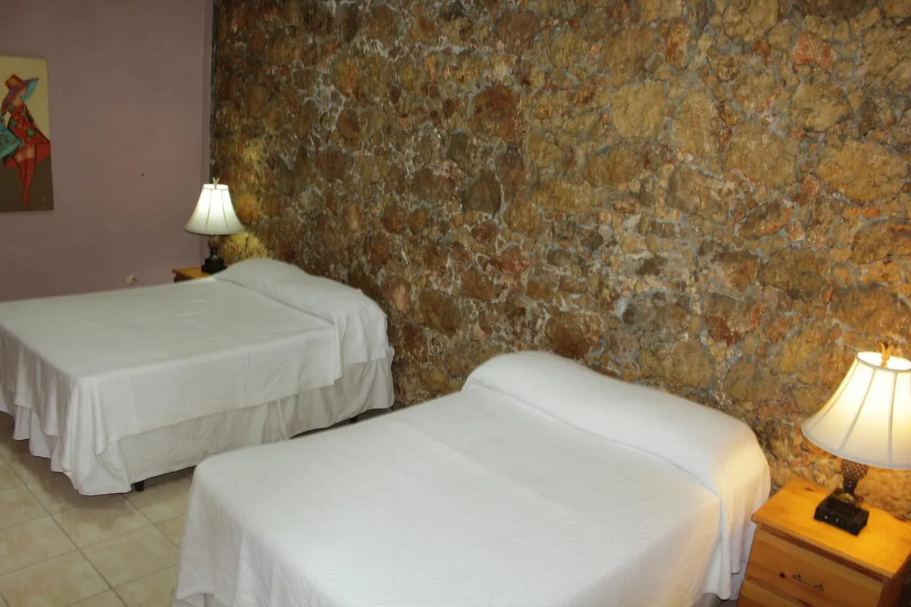 Bungalow Hotel Lakou Breda Cap-Haitien Haiti